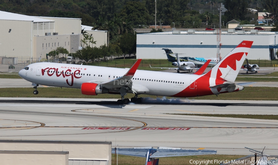 Air Canada Rouge Boeing 767-333(ER) (C-FMXC) | Photo 309414