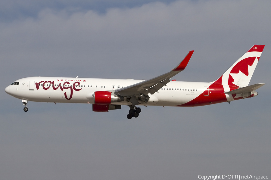 Air Canada Rouge Boeing 767-333(ER) (C-FMXC) | Photo 463781