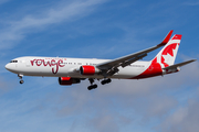 Air Canada Rouge Boeing 767-333(ER) (C-FMXC) at  Lisbon - Portela, Portugal