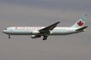 Air Canada Boeing 767-333(ER) (C-FMXC) at  Beijing - Capital, China