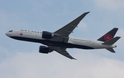 Air Canada Boeing 777-233(LR) (C-FNND) at  Frankfurt am Main, Germany