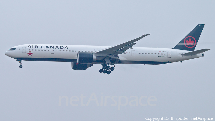 Air Canada Boeing 777-333(ER) (C-FNNQ) | Photo 337298