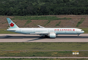 Air Canada Boeing 777-333(ER) (C-FNNW) at  Cancun - International, Mexico
