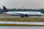 Air Canada Boeing 787-9 Dreamliner (C-FNOE) at  Frankfurt am Main, Germany