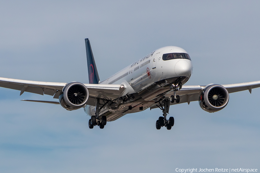 Air Canada Boeing 787-9 Dreamliner (C-FNOE) | Photo 267322