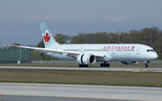 Air Canada Boeing 787-9 Dreamliner (C-FNOG) at  Frankfurt am Main, Germany