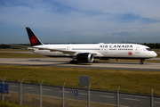 Air Canada Boeing 787-9 Dreamliner (C-FNOG) at  Frankfurt am Main, Germany