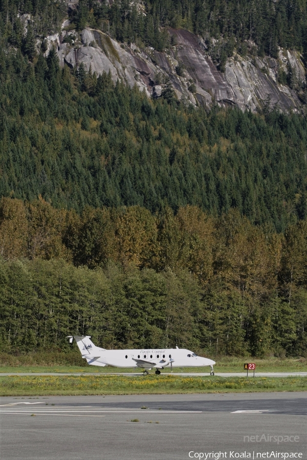 Pacific Coastal Airlines Beech 1900D (C-FNSN) | Photo 537275