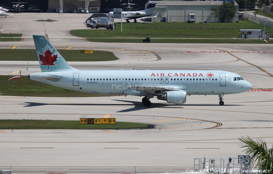 Air Canada Airbus A320-211 (C-FNVU) | Photo 309437