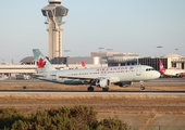 Air Canada Airbus A320-211 (C-FNVU) at  Los Angeles - International, United States