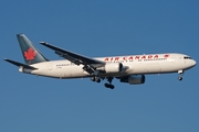 Air Canada Boeing 767-375(ER) (C-FOCA) at  Frankfurt am Main, Germany