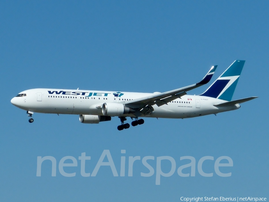 WestJet Boeing 767-338(ER) (C-FOGT) | Photo 124785