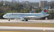Air Canada Airbus A320-211 (C-FPDN) at  Ft. Lauderdale - International, United States