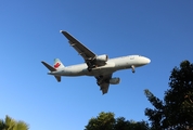 Air Canada Airbus A320-211 (C-FPDN) at  Los Angeles - International, United States