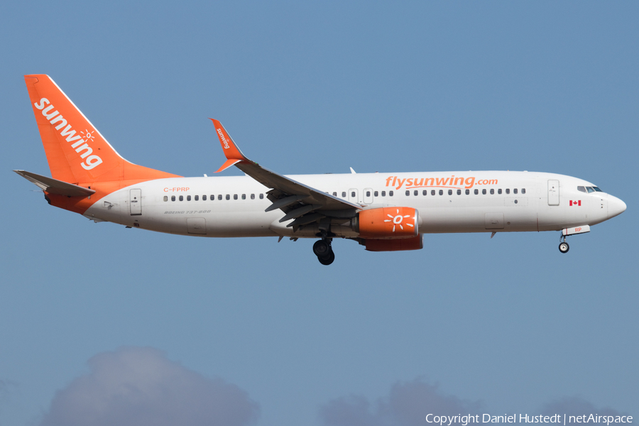 Sunwing Airlines Boeing 737-8FH (C-FPRP) | Photo 536501