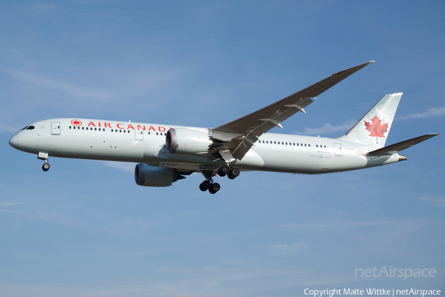 Air Canada Boeing 787-9 Dreamliner (C-FRSE) | Photo 392527