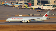 Air Canada Boeing 787-9 Dreamliner (C-FRSE) at  Seoul - Incheon International, South Korea