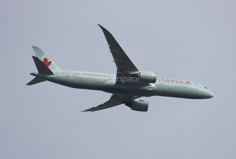 Air Canada Boeing 787-9 Dreamliner (C-FRSI) at  Orlando - International (McCoy), United States