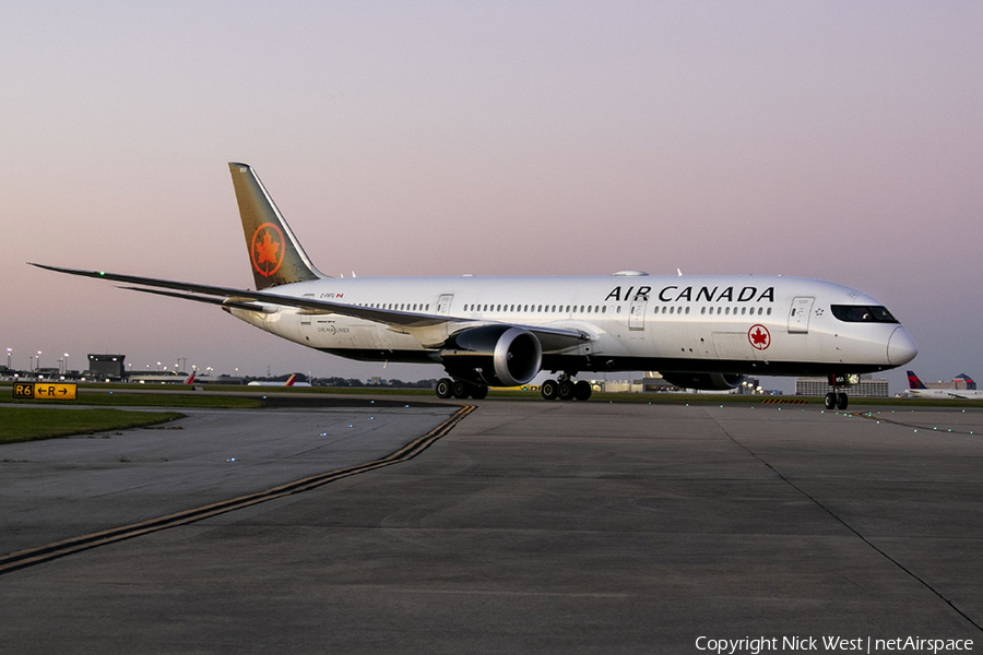 Air Canada Boeing 787-9 Dreamliner (C-FRTU) | Photo 410643