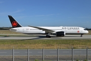 Air Canada Boeing 787-9 Dreamliner (C-FRTW) at  Frankfurt am Main, Germany