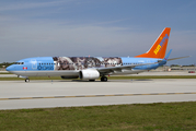 Sunwing Airlines Boeing 737-8K5 (C-FRZG) at  Ft. Lauderdale - International, United States