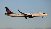 Air Canada Boeing 737-8 MAX (C-FSDW) at  Los Angeles - International, United States