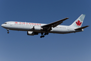 Air Canada Boeing 767-375(ER) (C-FTCA) at  Los Angeles - International, United States