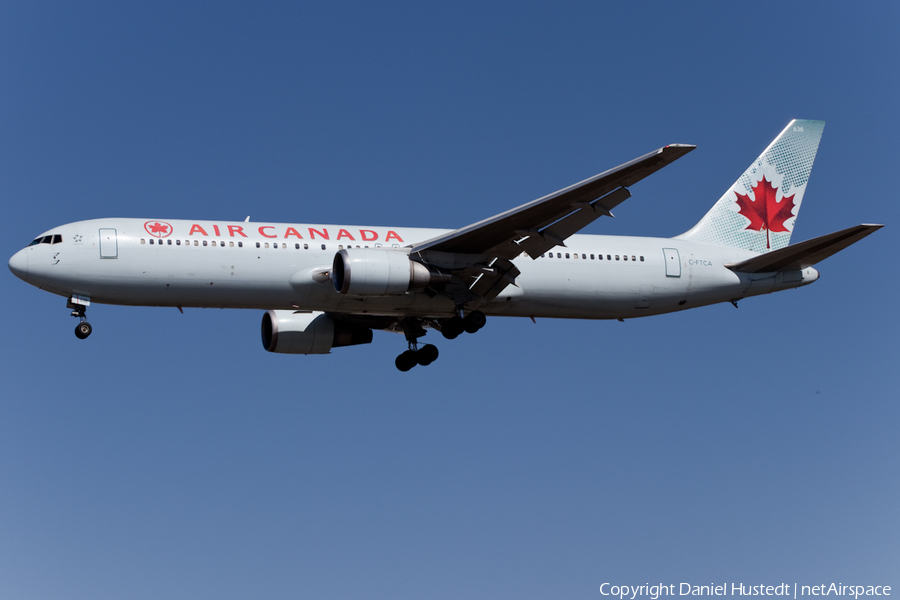 Air Canada Boeing 767-375(ER) (C-FTCA) | Photo 448521