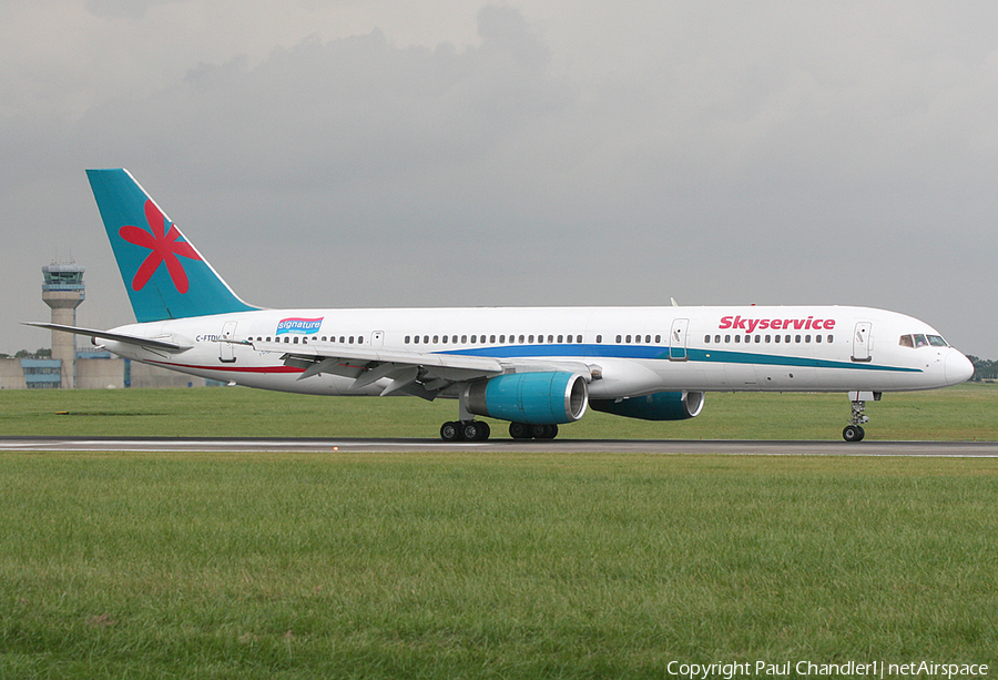 Skyservice Airlines Boeing 757-28A (C-FTDV) | Photo 49283