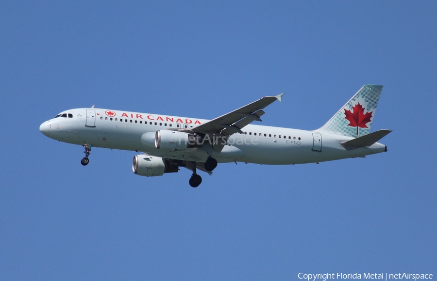 Air Canada Airbus A320-211 (C-FTJO) | Photo 309464