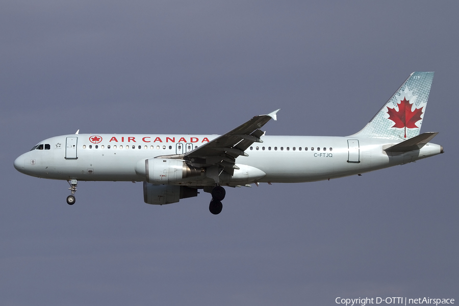 Air Canada Airbus A320-211 (C-FTJQ) | Photo 426239