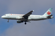 Air Canada Airbus A320-211 (C-FTJS) at  Seattle/Tacoma - International, United States