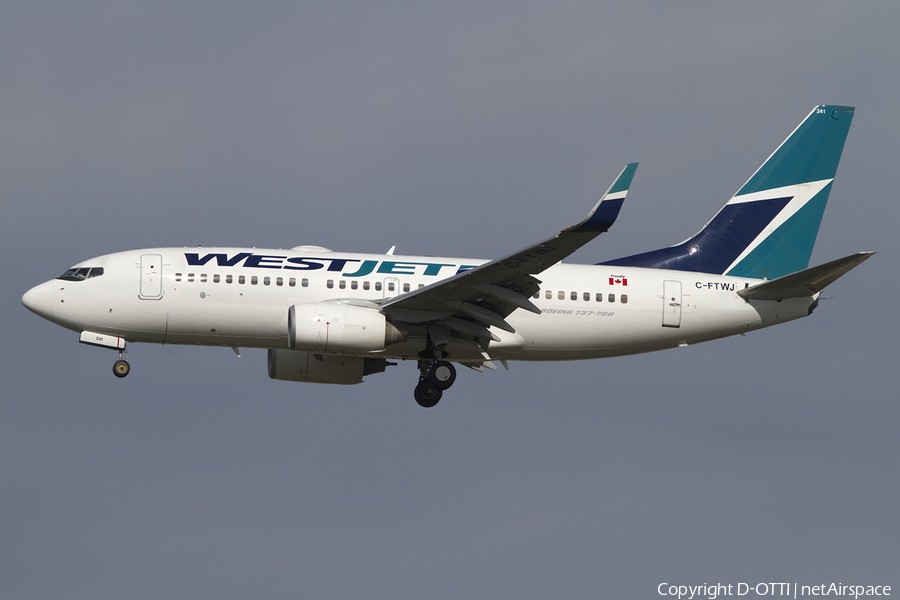 WestJet Boeing 737-7CT (C-FTWJ) | Photo 443171