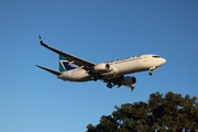 WestJet Boeing 737-8CT (C-FUSM) at  Los Angeles - International, United States