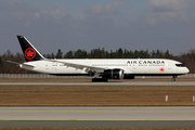 Air Canada Boeing 787-9 Dreamliner (C-FVLU) at  Frankfurt am Main, Germany