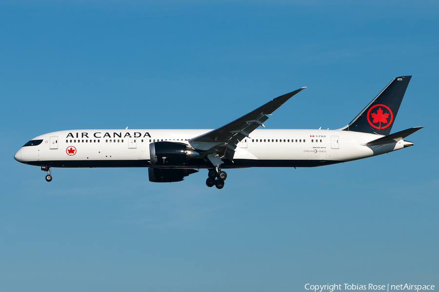 Air Canada Boeing 787-9 Dreamliner (C-FVLX) | Photo 300943