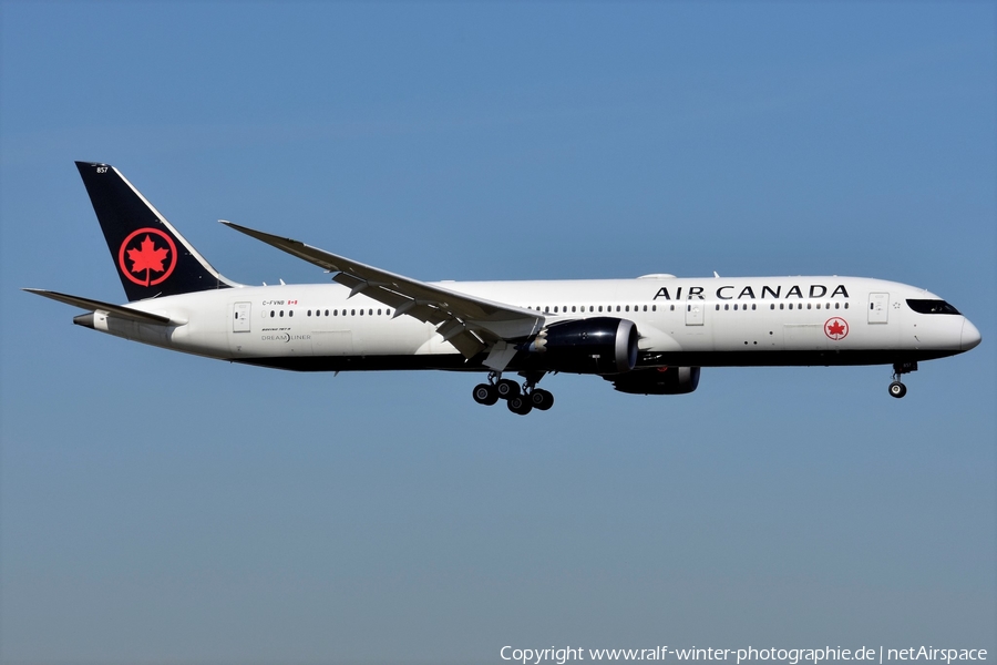 Air Canada Boeing 787-9 Dreamliner (C-FVNB) | Photo 507401