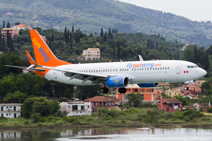 Sunwing Airlines Boeing 737-86J (C-FWGH) | Photo 256575