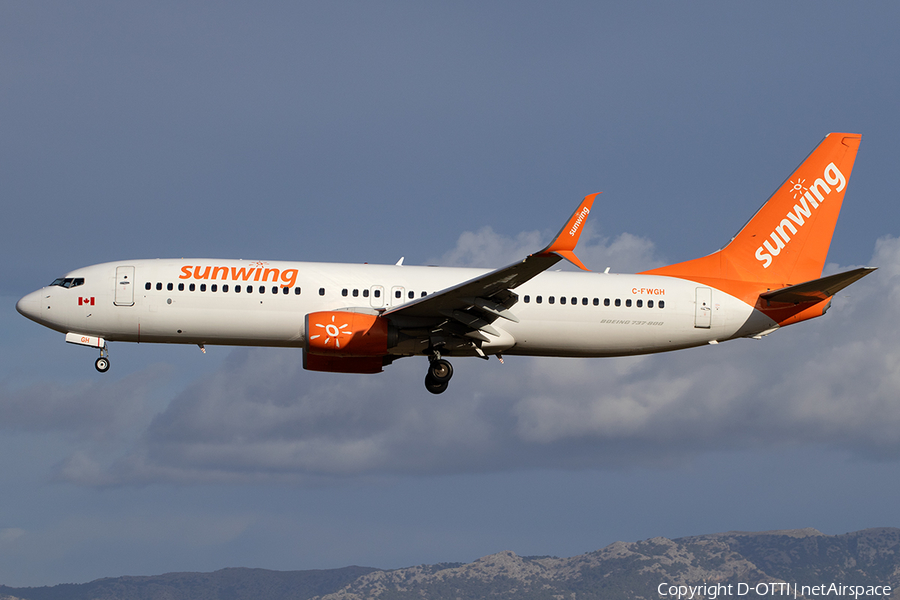 Sunwing Airlines Boeing 737-86J (C-FWGH) | Photo 532913