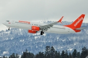 Sunwing Airlines Boeing 737-86J (C-FWGH) at  Kelowna - International, Canada