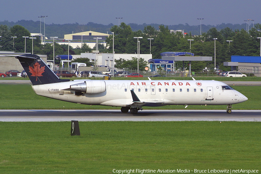 Air Canada Bombardier CRJ-100ER (C-FWRR) | Photo 151849