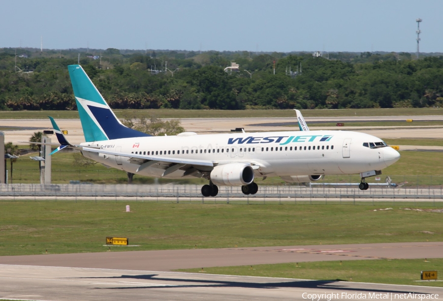 WestJet Boeing 737-8CT (C-FWVJ) | Photo 620973