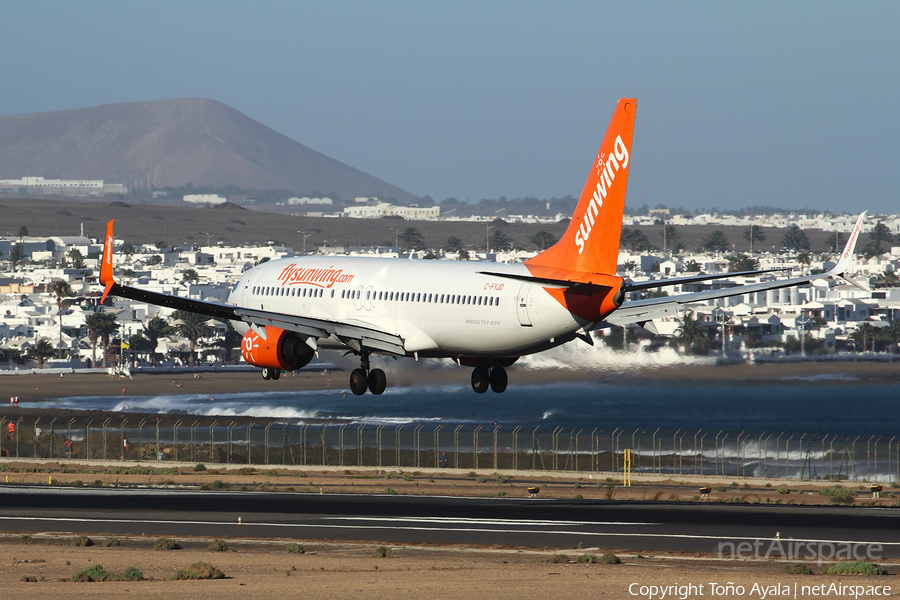 Sunwing Airlines Boeing 737-8Q8 (C-FYJD) | Photo 454439