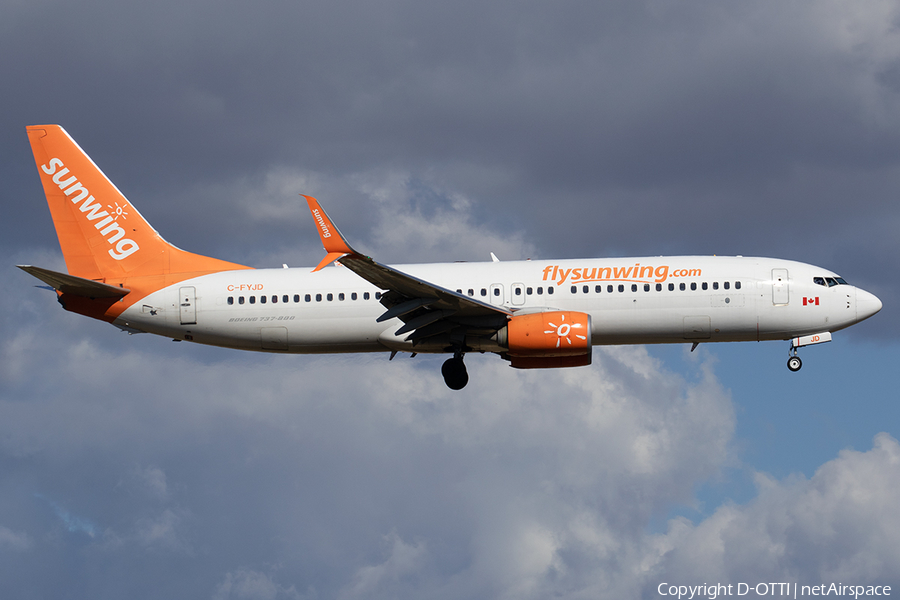 Sunwing Airlines Boeing 737-8Q8 (C-FYJD) | Photo 533905