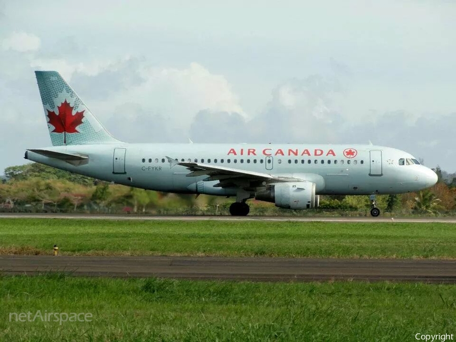 Air Canada Airbus A319-114 (C-FYKR) | Photo 52225