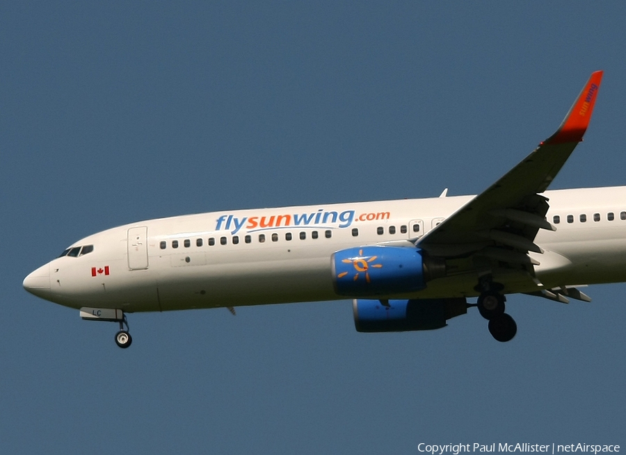 Sunwing Airlines Boeing 737-8BK (C-FYLC) | Photo 8096