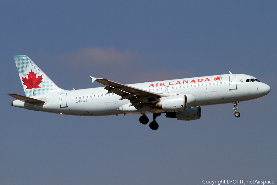 Air Canada Airbus A320-214 (C-FZQS) | Photo 453689