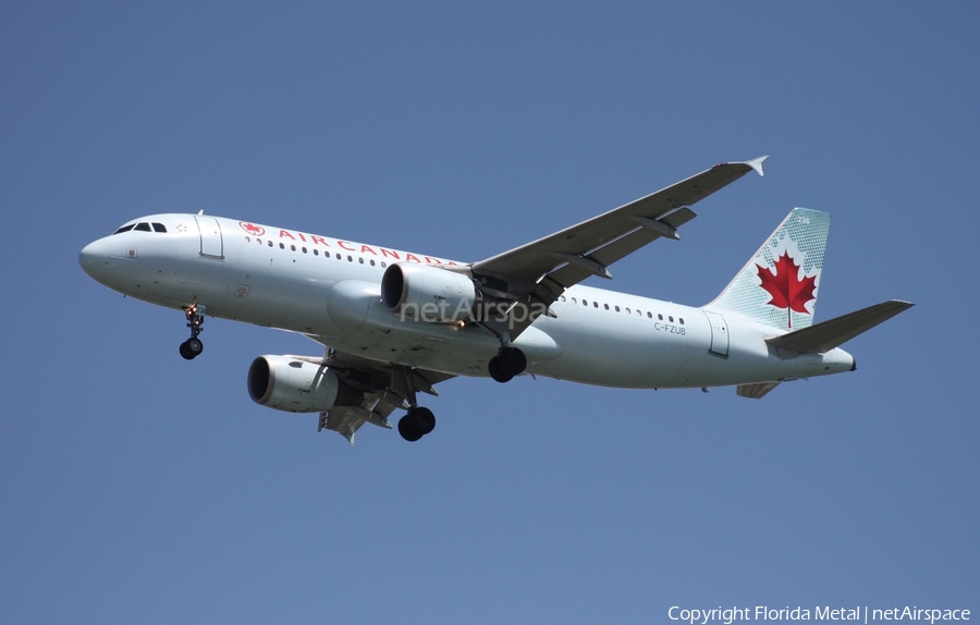 Air Canada Airbus A320-214 (C-FZUB) | Photo 559337