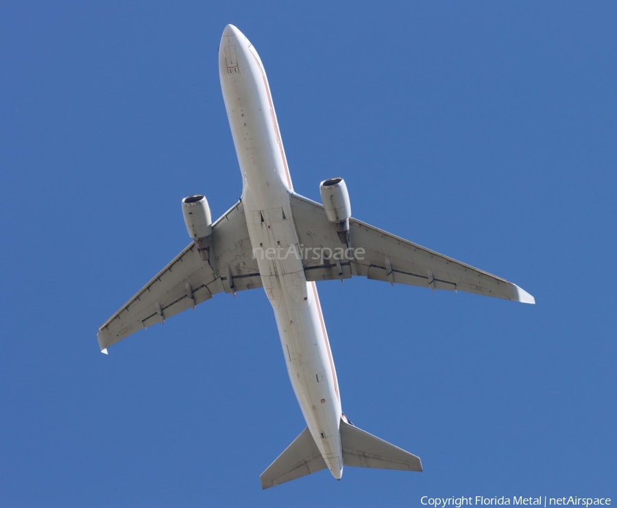 Cargojet Airways Boeing 767-323(ER)(BDSF) (C-GAAJ) | Photo 542601