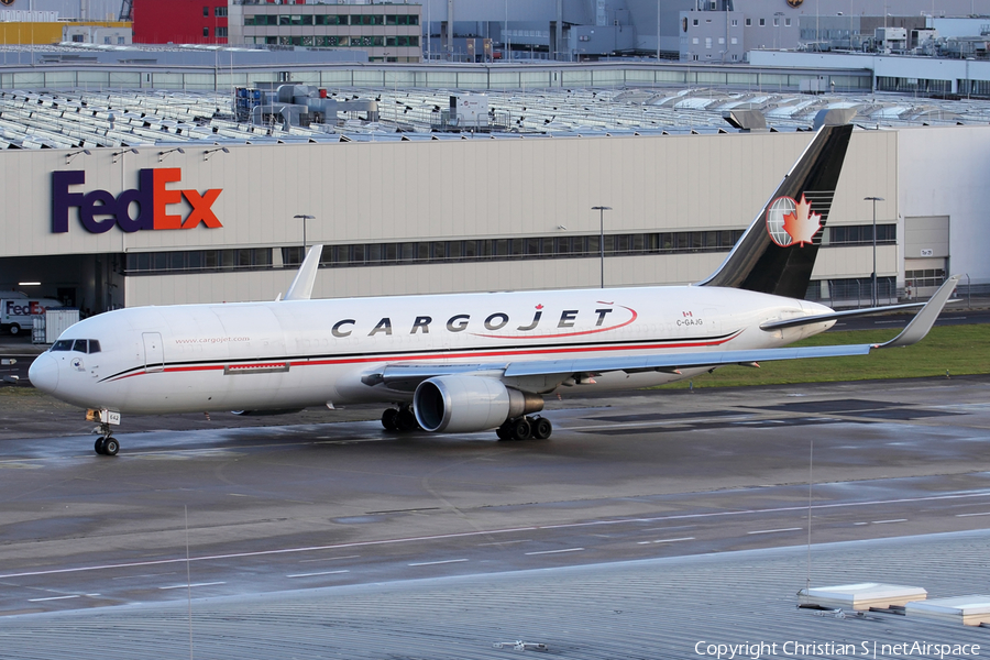 Cargojet Airways Boeing 767-323(ER)(BDSF) (C-GAJG) | Photo 415903
